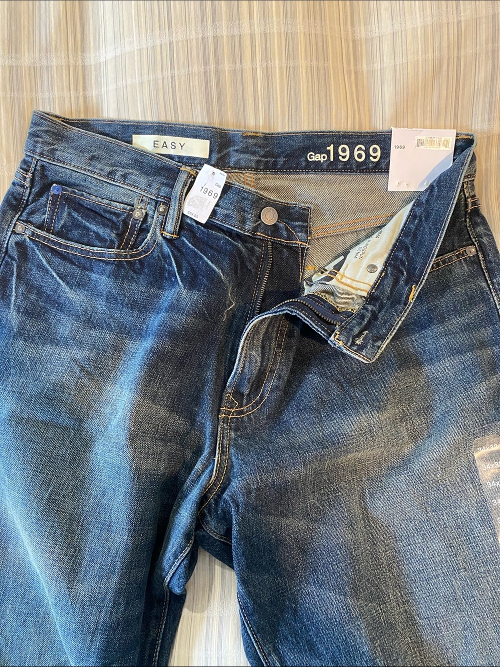 GAP Men's Relaxed Dark Blue Denim Jeans